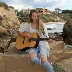 12308438_1106236649388519_2484997725243353510_n